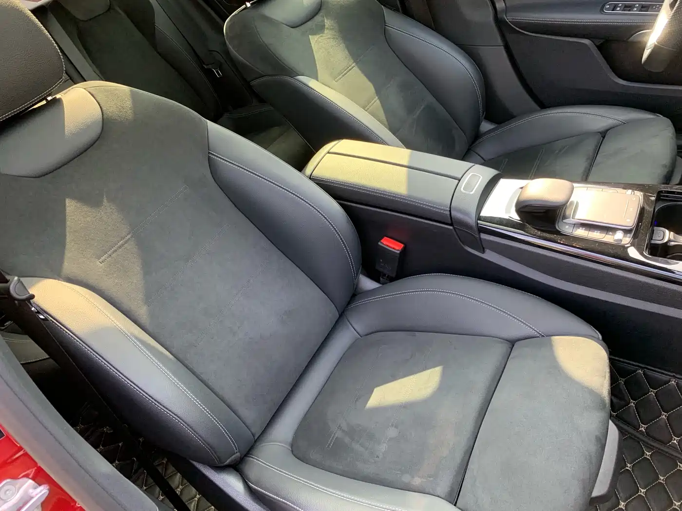 Mercedes-Benz A-Class 2022 Facelift III A 200 L Sport Sedan Fashion фото 26