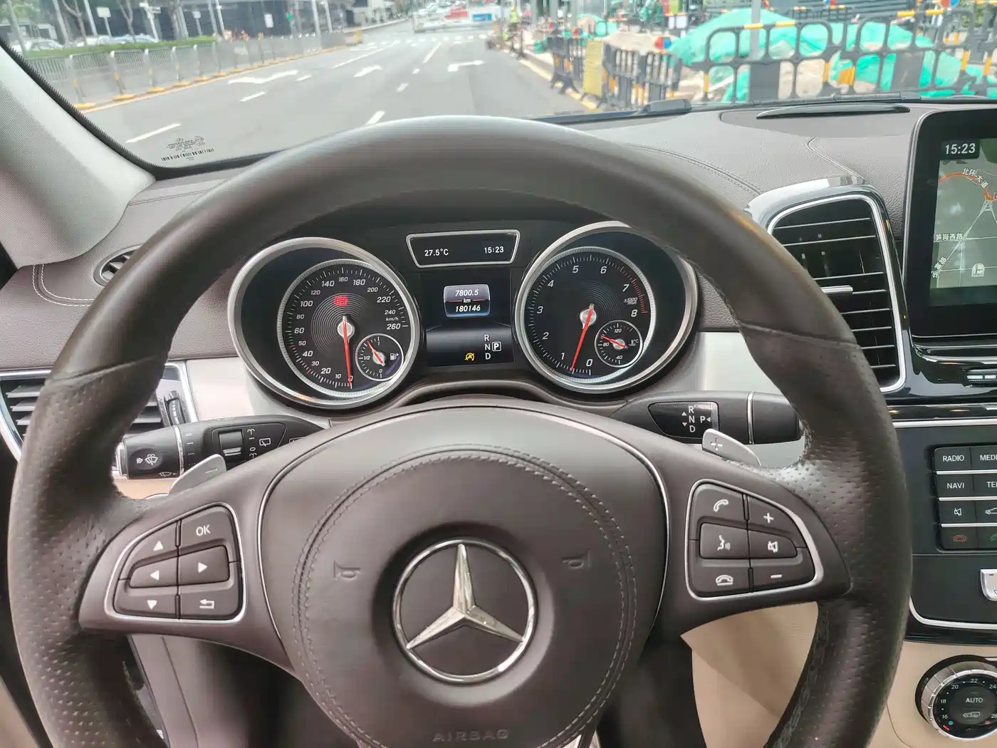 Mercedes-Benz GLS 2016 GLS 400 4MATIC Dynamic фото 19