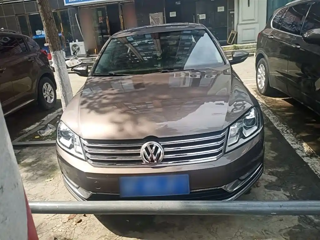 Volkswagen Magotan 2015 Facelift 1.8TSI Premium фото 3
