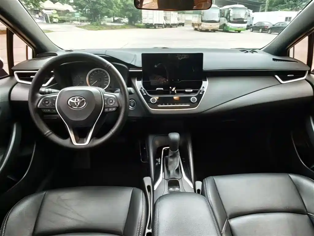 Toyota Levin 2024 185T CVT Luxury Edition фото 10
