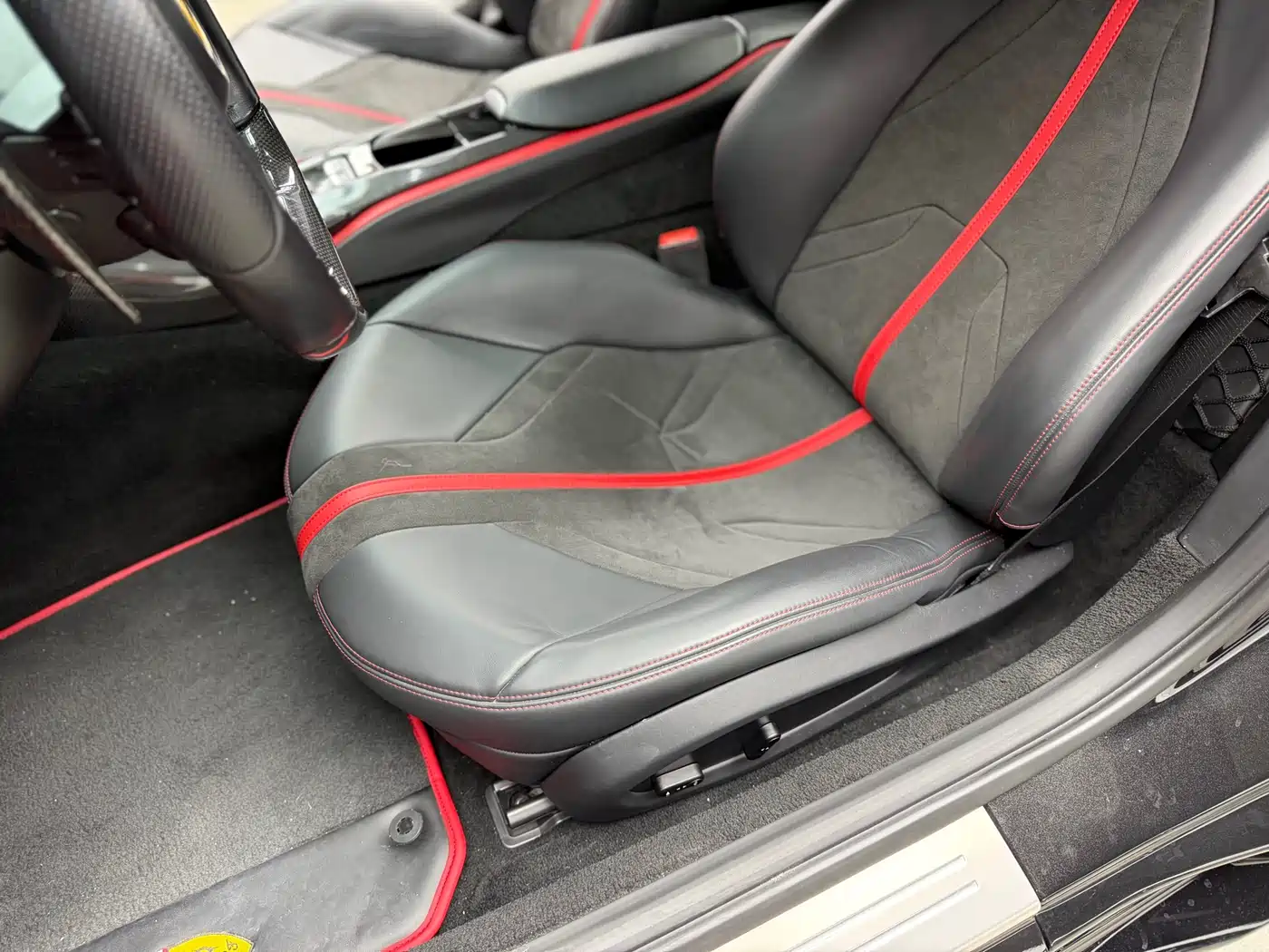 Ferrari 812 2017 6.5L Superfast фото 27
