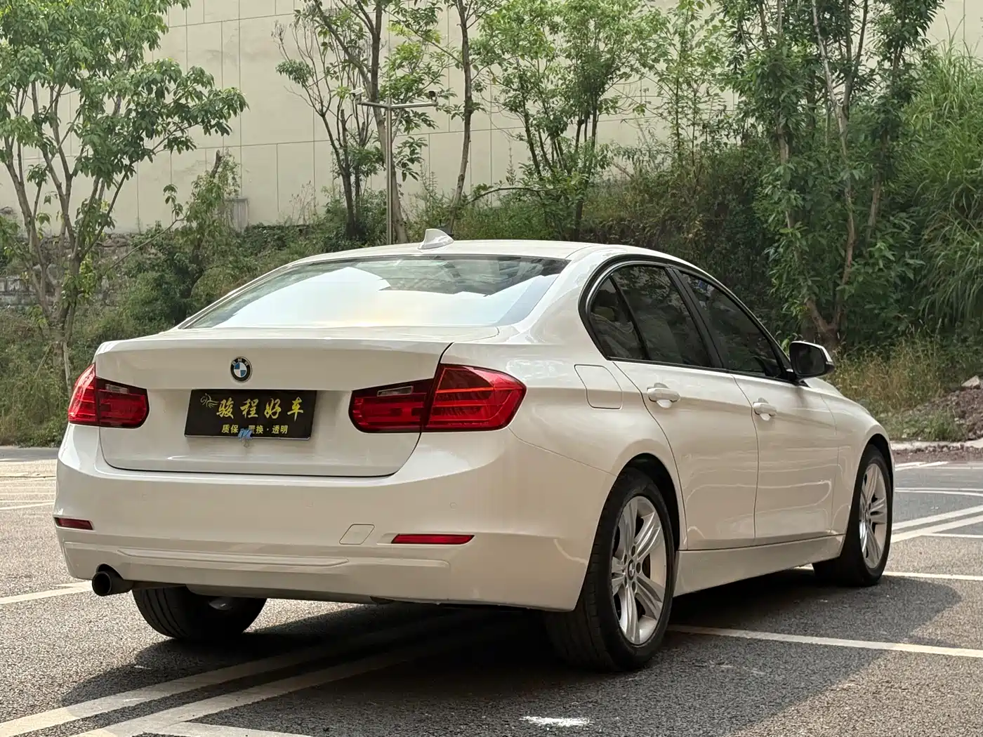 BMW 3 Series 2015 320i Fashion фото 7