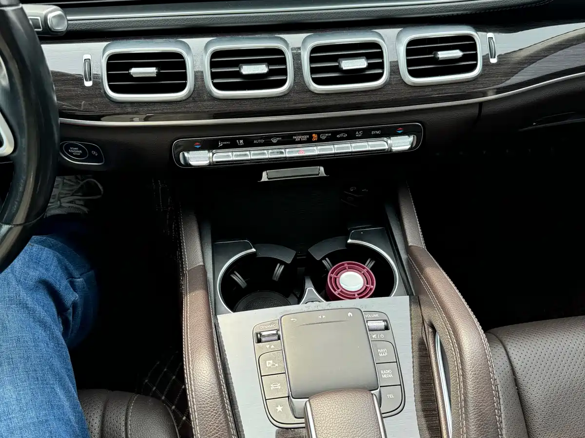 Mercedes-Benz GLE 2021 GLE 350 4MATIC Dynamic фото 9