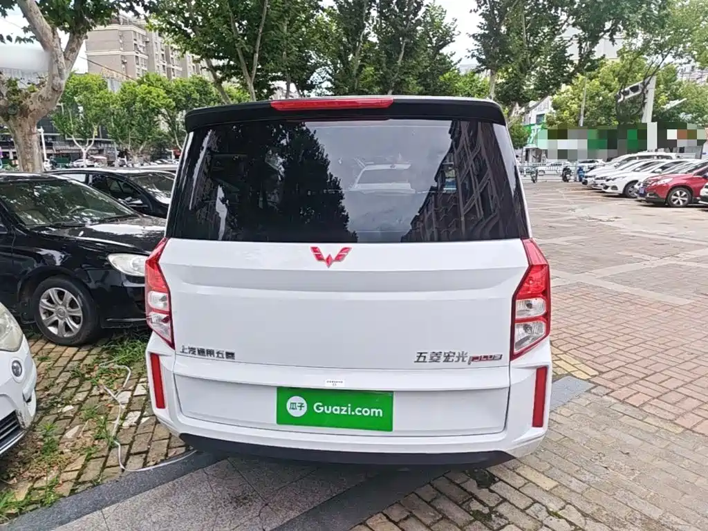 Wuling Motors Wuling Hongguang PLUS 2026 2020 1.5L Manual Standard 5-seater