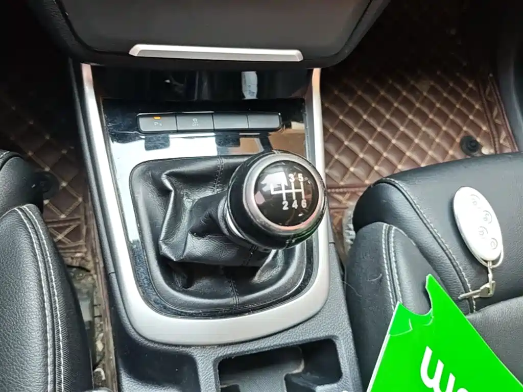 BYD Song MAX 2017 1.5T Manual Smart Luxury 7-Seater фото 14