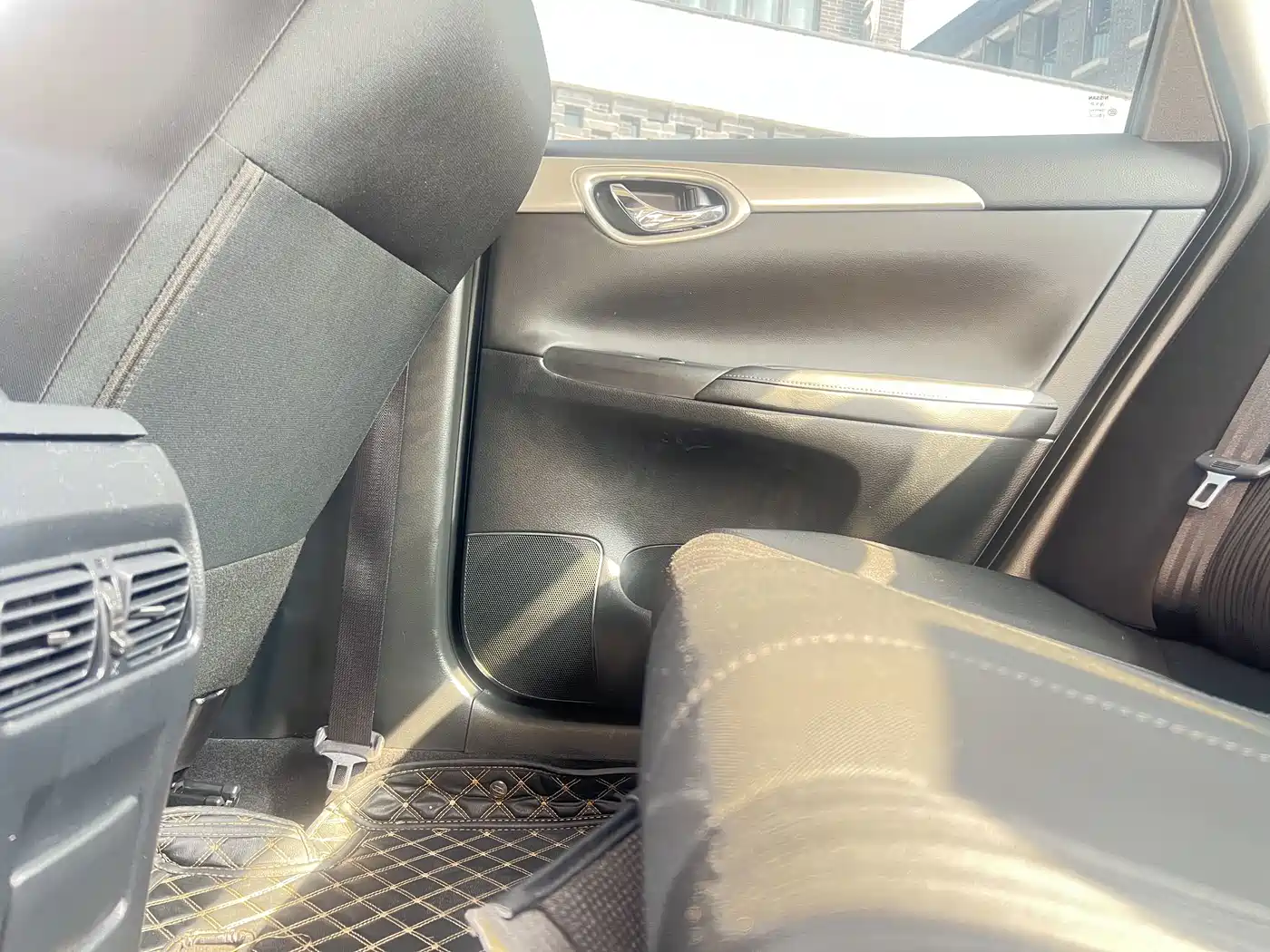صورة 21 - Nissan Sylphy