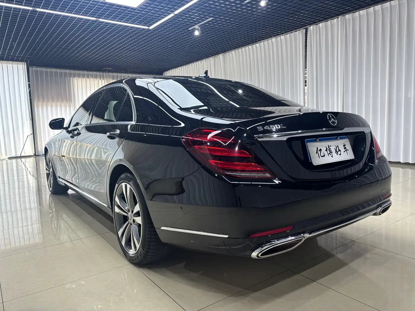 Mercedes-Benz S-Class 2019 S 350 L Luxury фото 17