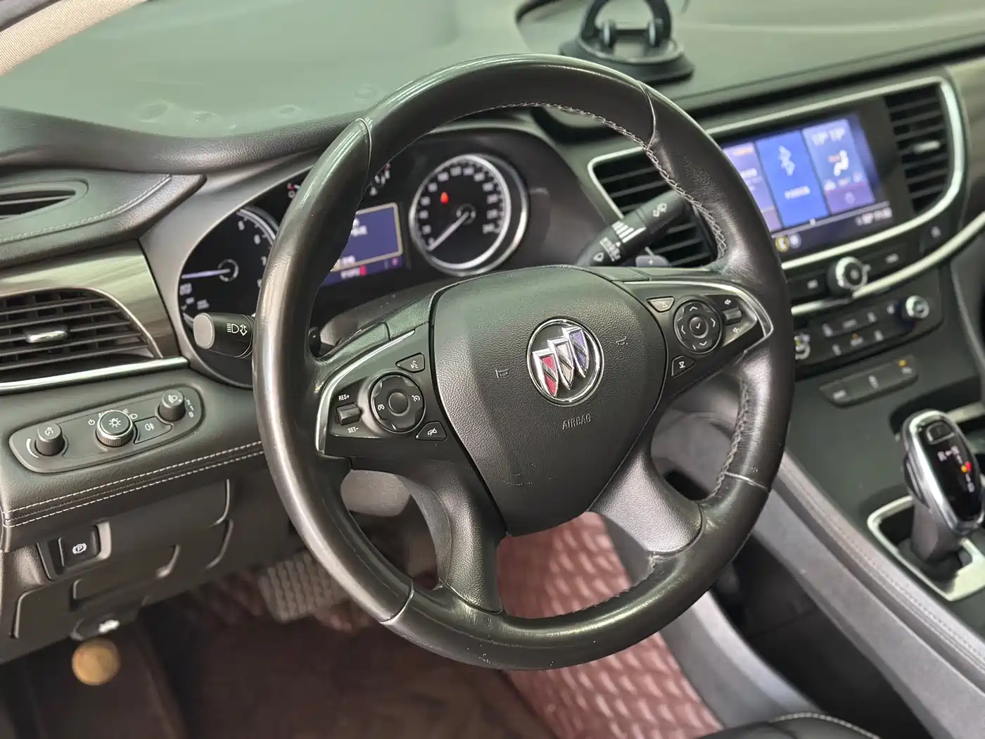 BUICK LACROSSE