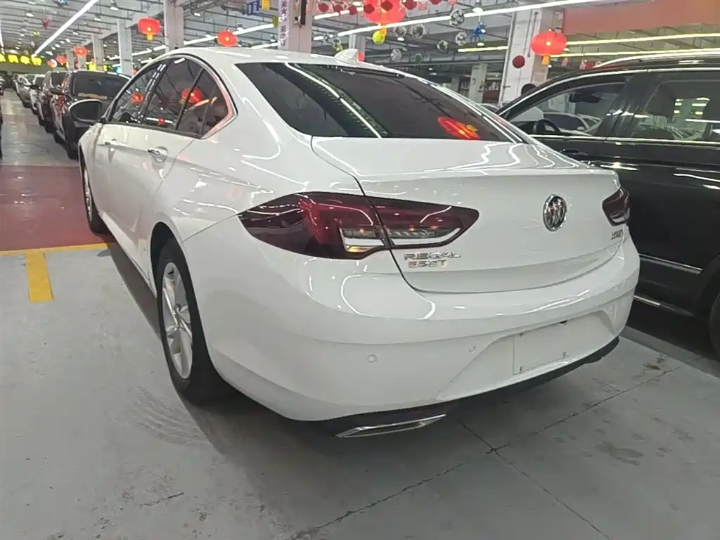 BUICK REGAL