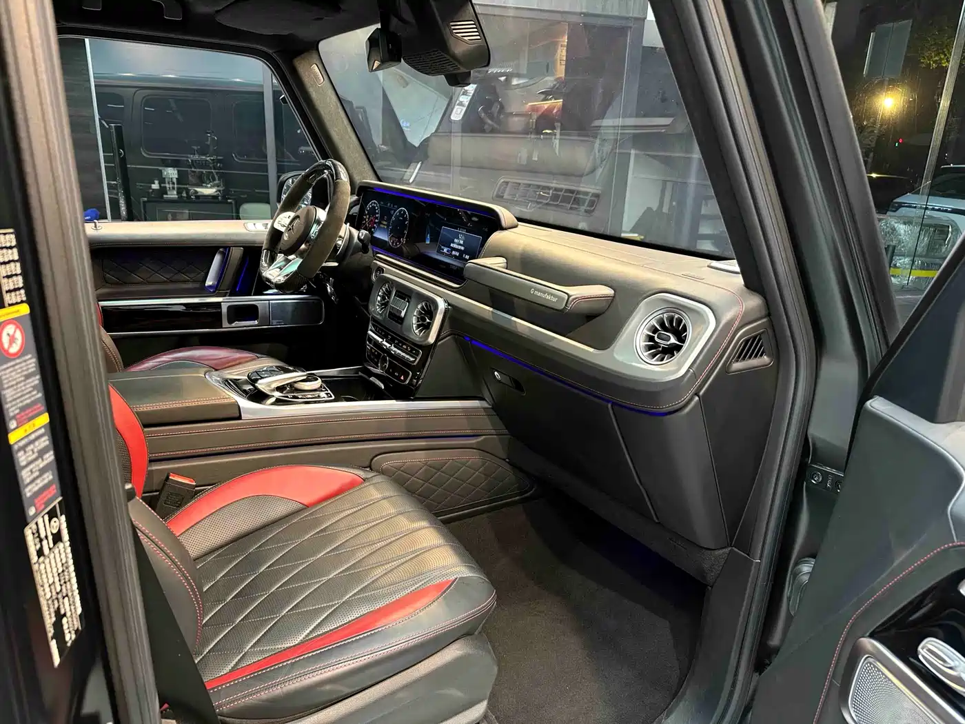 Mercedes-Benz G-Class 2023 G 500 фото 14