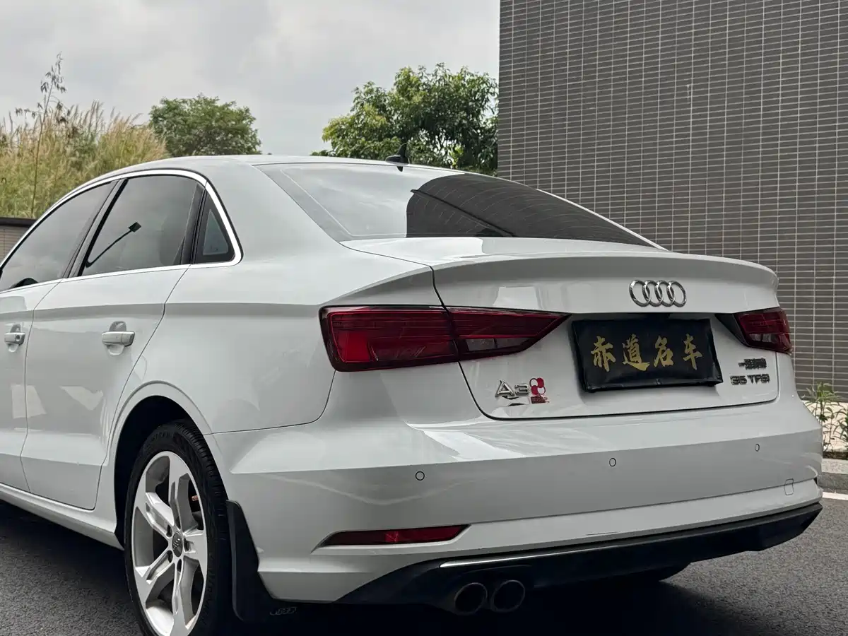 Audi A3 2019 Limousine 35 TFSI Progressive China VI фото 5