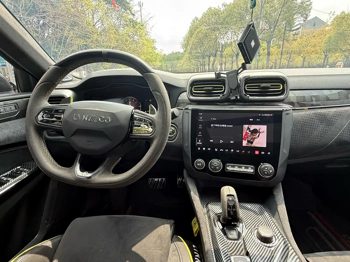 Lynk & Co 03 2021 03+ 2.0TD Auto Performance Package Edition фото 8