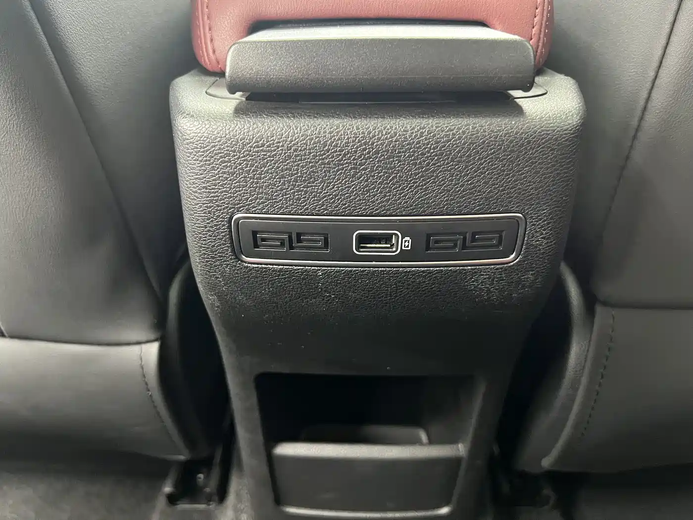 GEELY AUTOMOBILE BINYUE