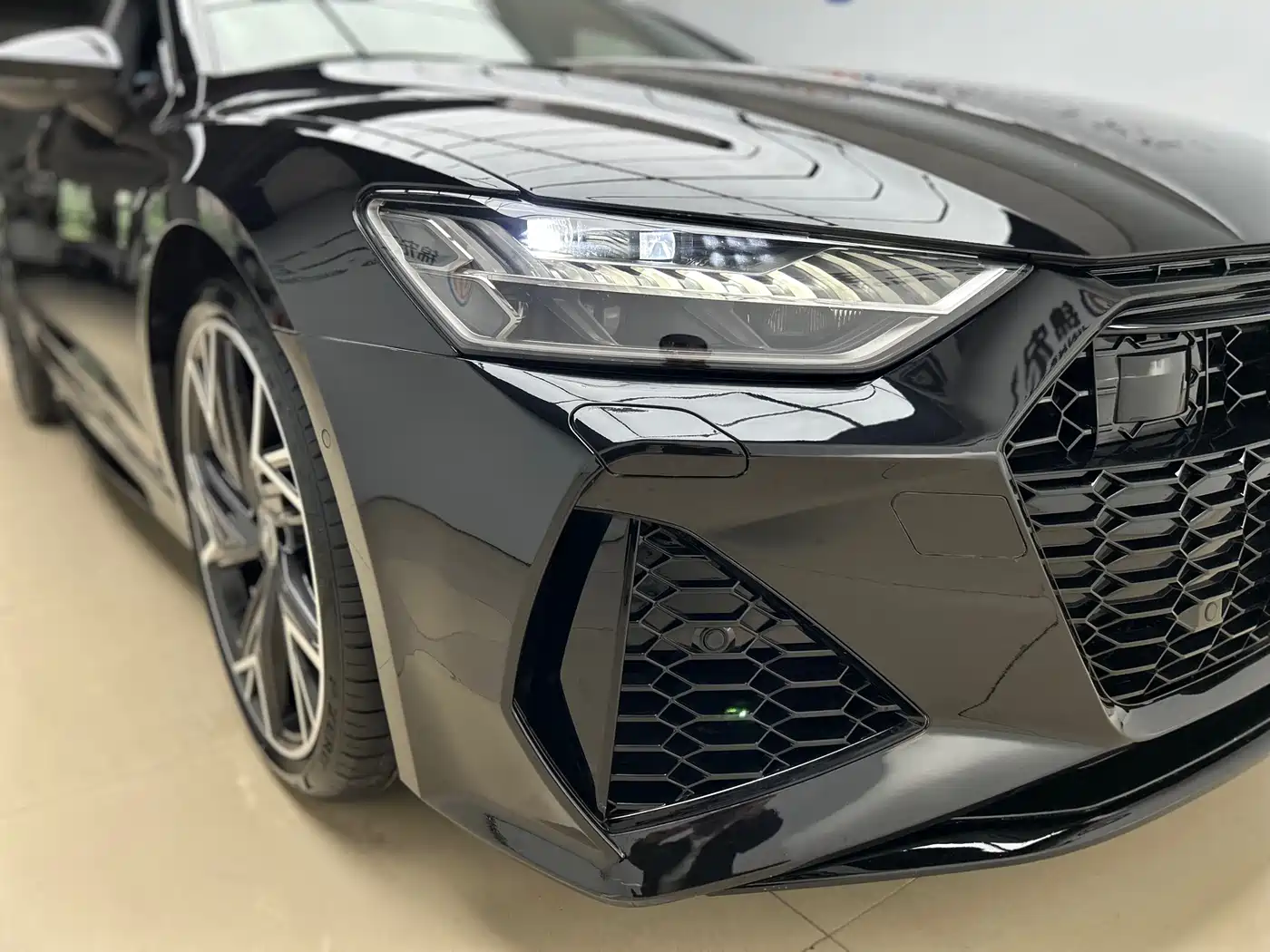 Audi A7L 2024 45 TFSI quattro S-line Black Warrior Edition фото 21