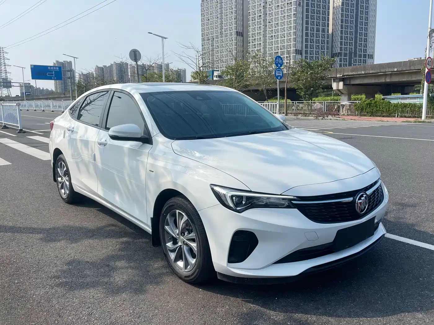 Buick Verano 2023 Pro Joy Edition фото 4