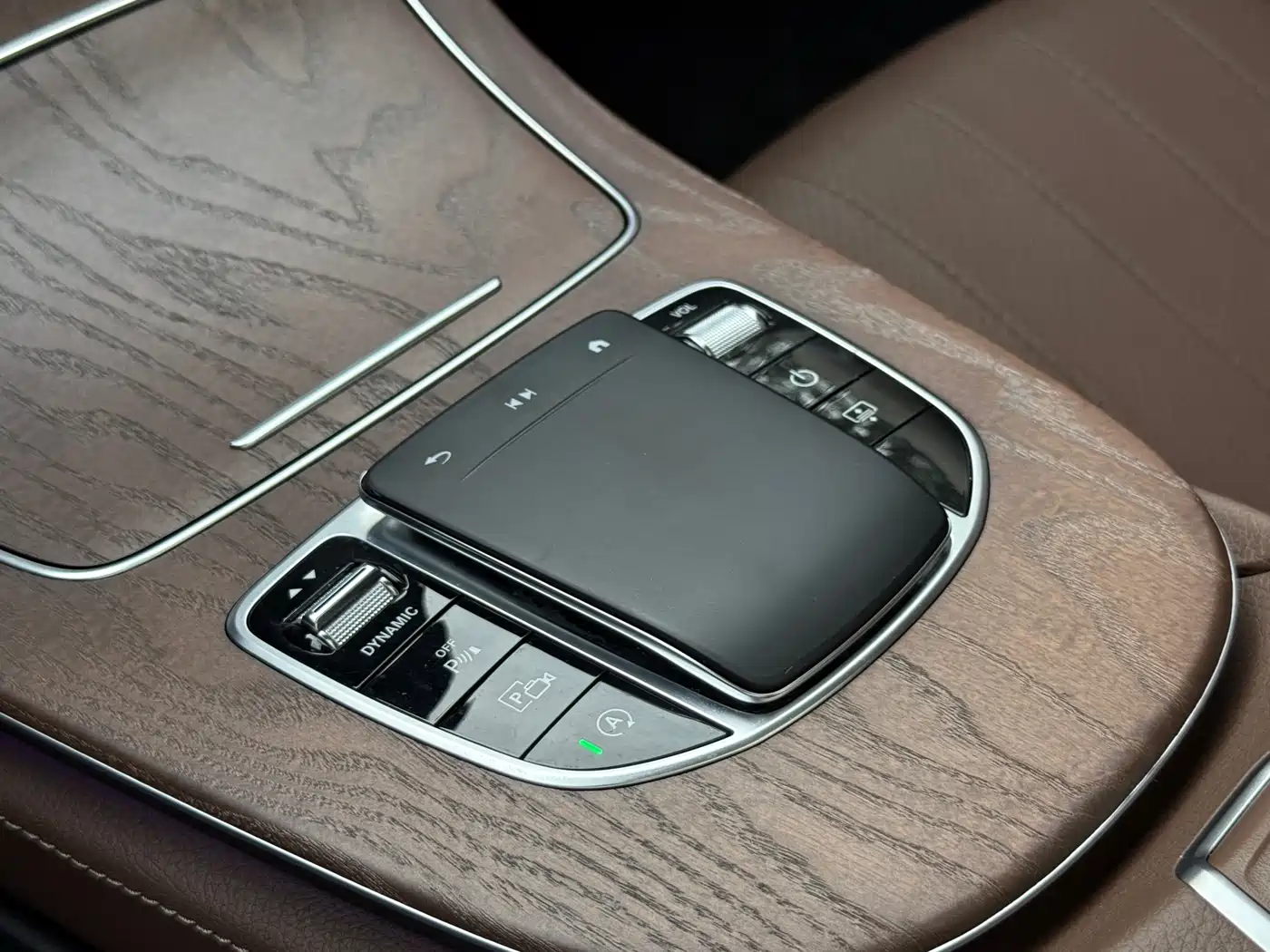 Mercedes-Benz E-Class 2023 E 300 L Luxury фото 12