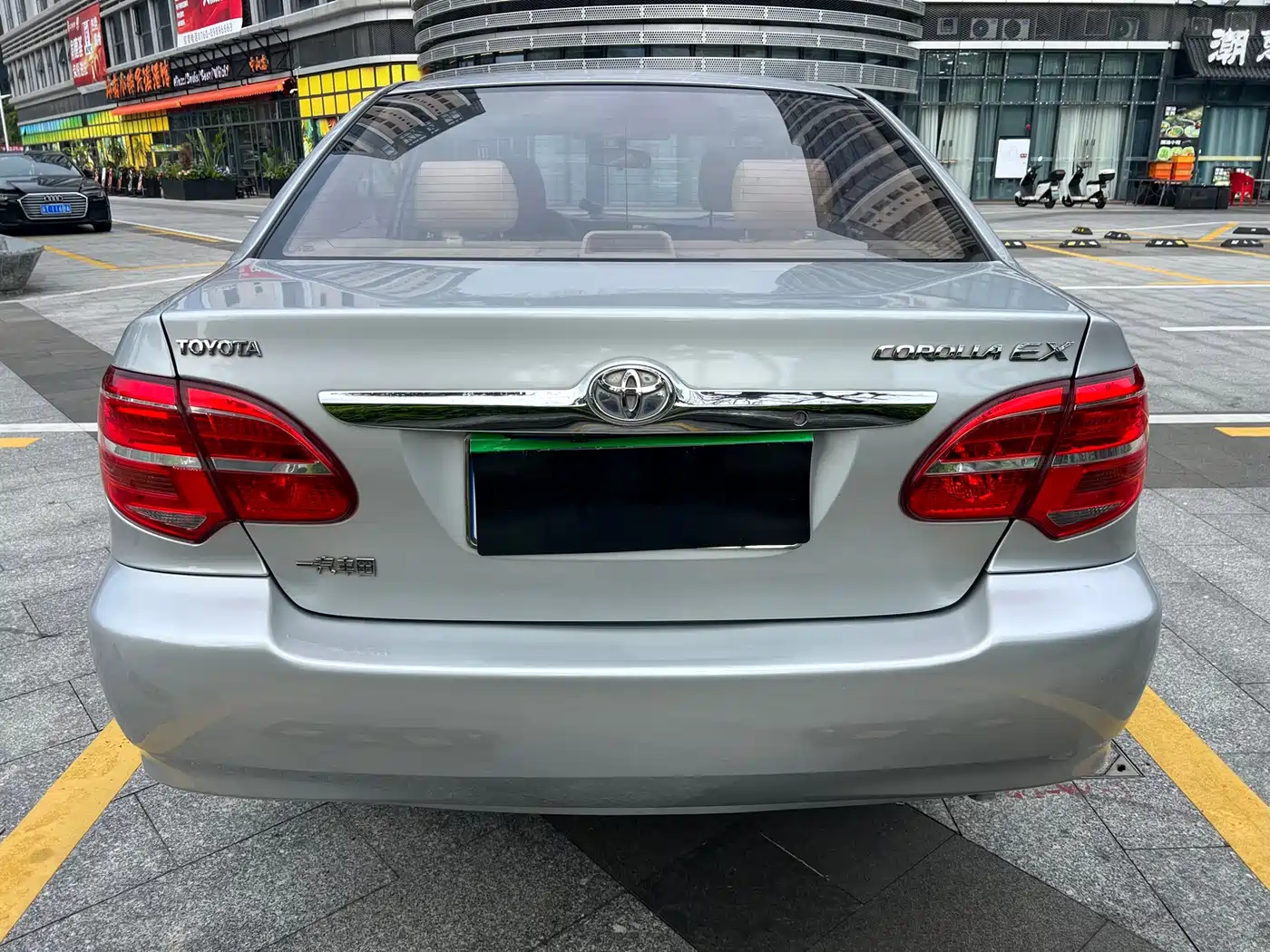 Toyota Corolla 2013 1.6L Automatic Excellence Edition фото 6