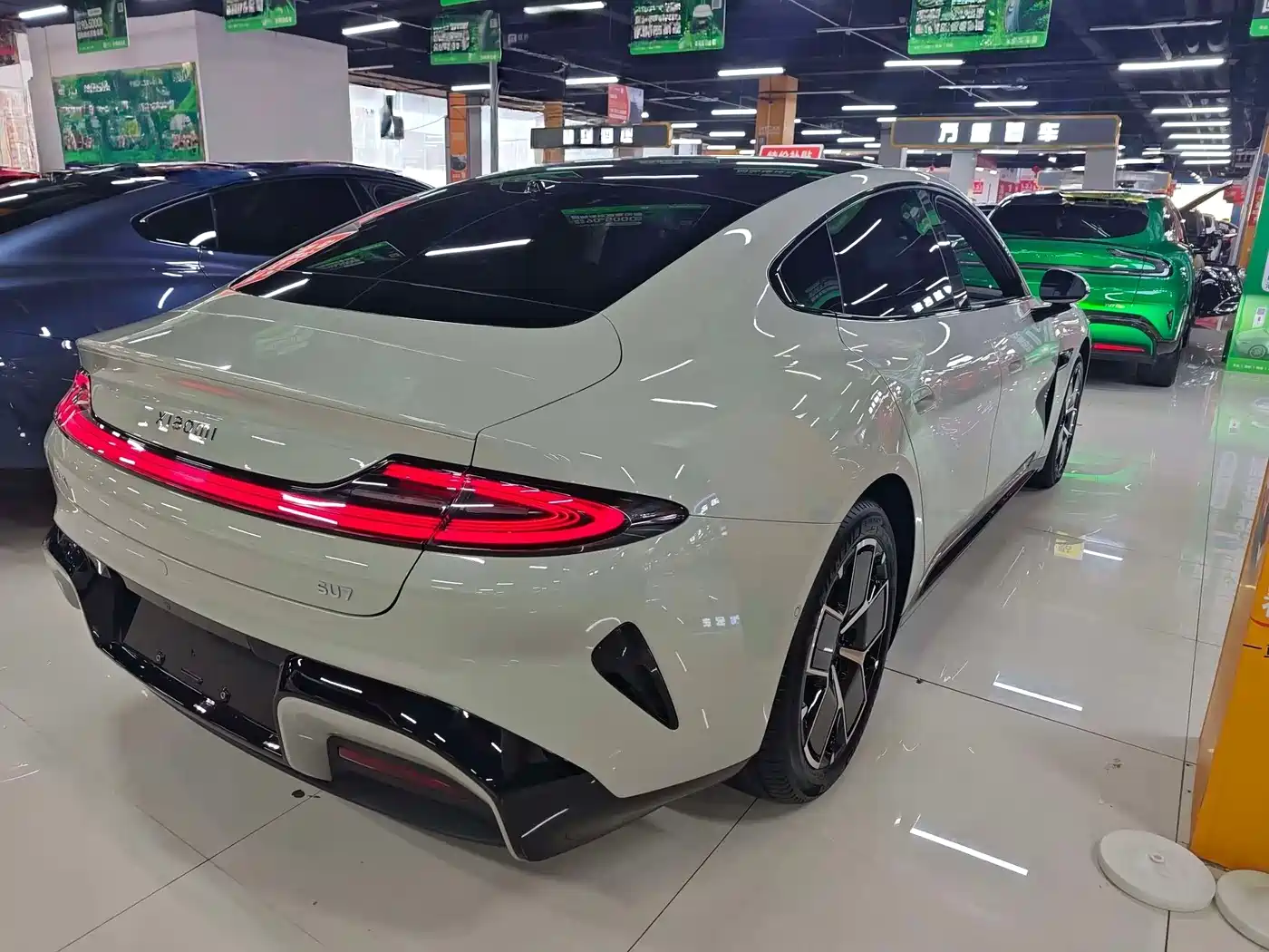 Xiaomi Auto Xiaomi SU7 2024 RWD Long Range Intelligent Driving Edition фото 10