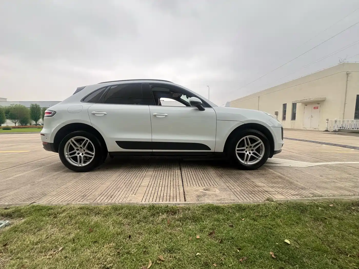 Porsche Macan 2018 Macan 2.0T фото 10