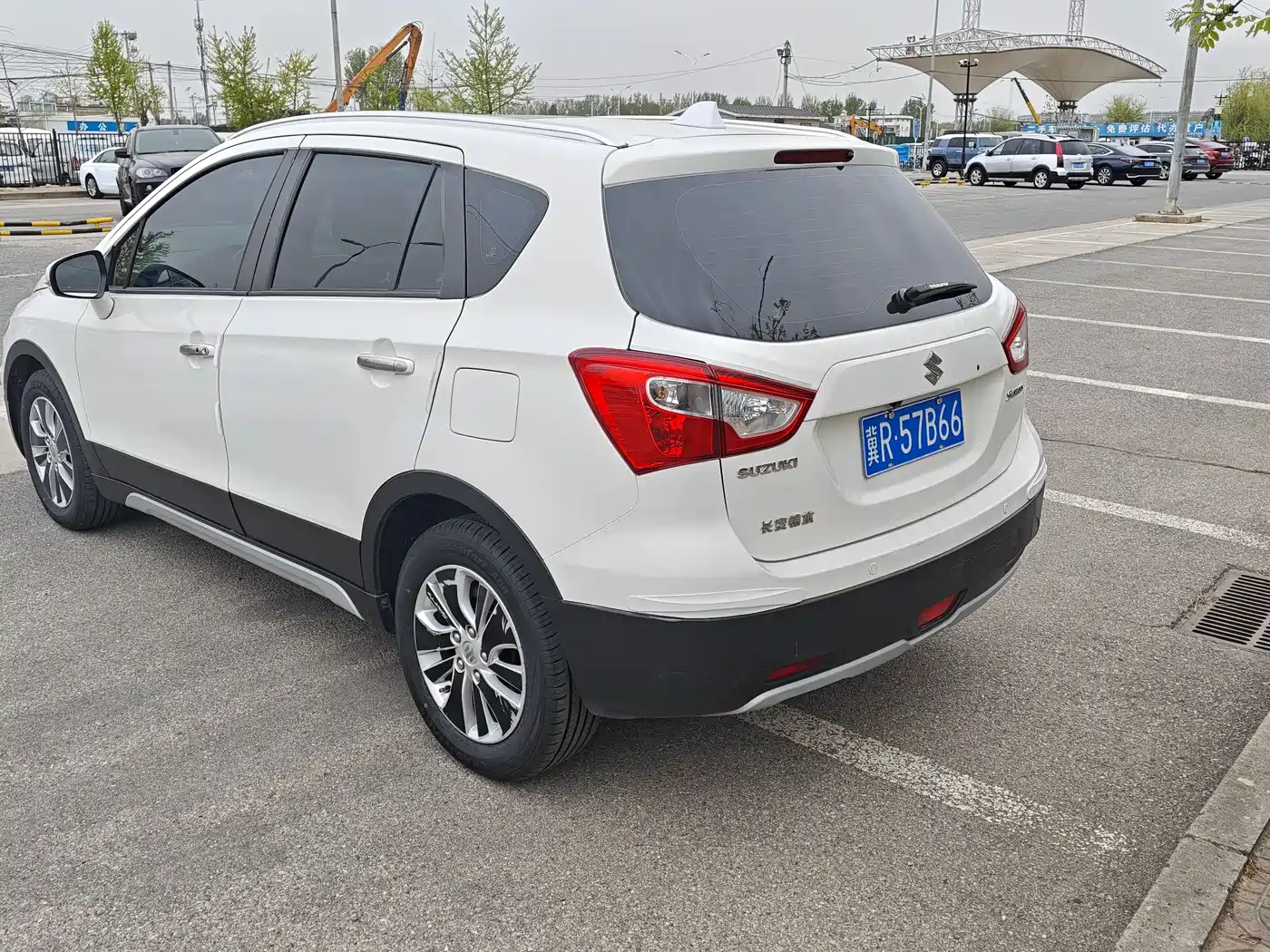 Suzuki SX4 S-Cross 2014 2014 1.6L CVT 2WD Elite