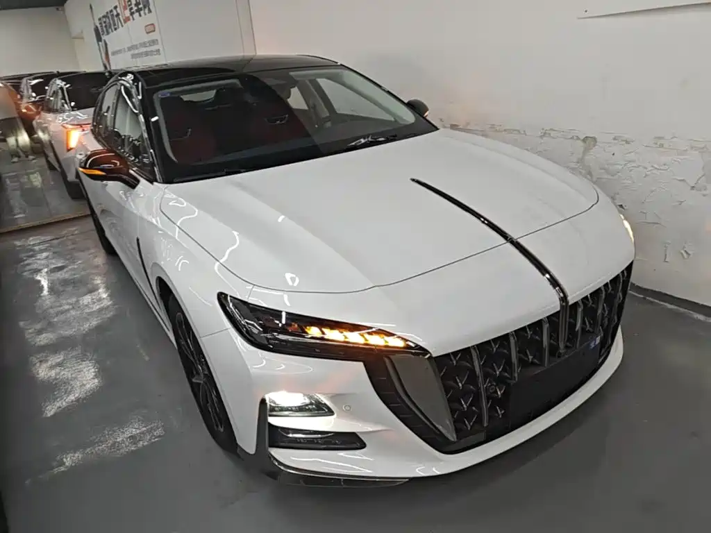Hongqi H6 2026 2025 Model 2.0T Beauty Edition