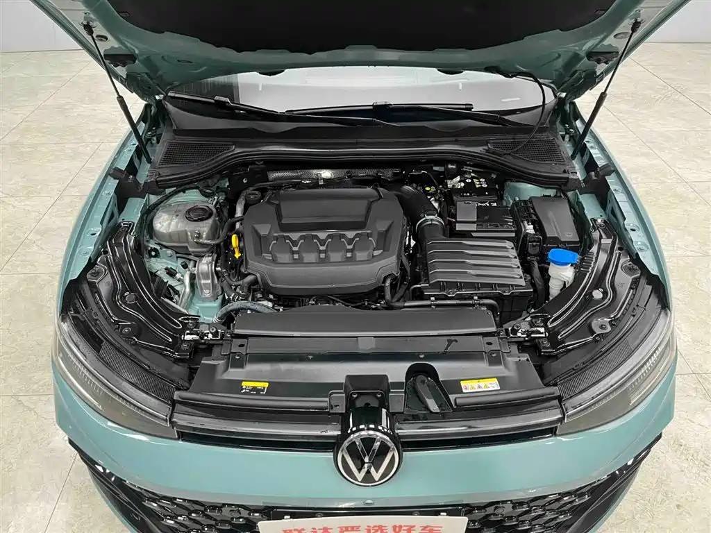 Volkswagen Passat 2025 Model Pro 380TSI Starlight Dragon Premium Edition фото 21