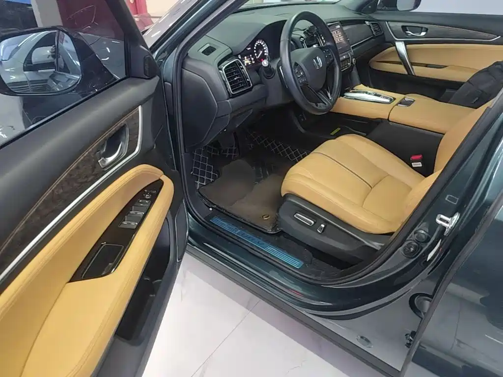 Honda UR-V 2023 2020 370TURBO 2WD Premium Elegance Edition