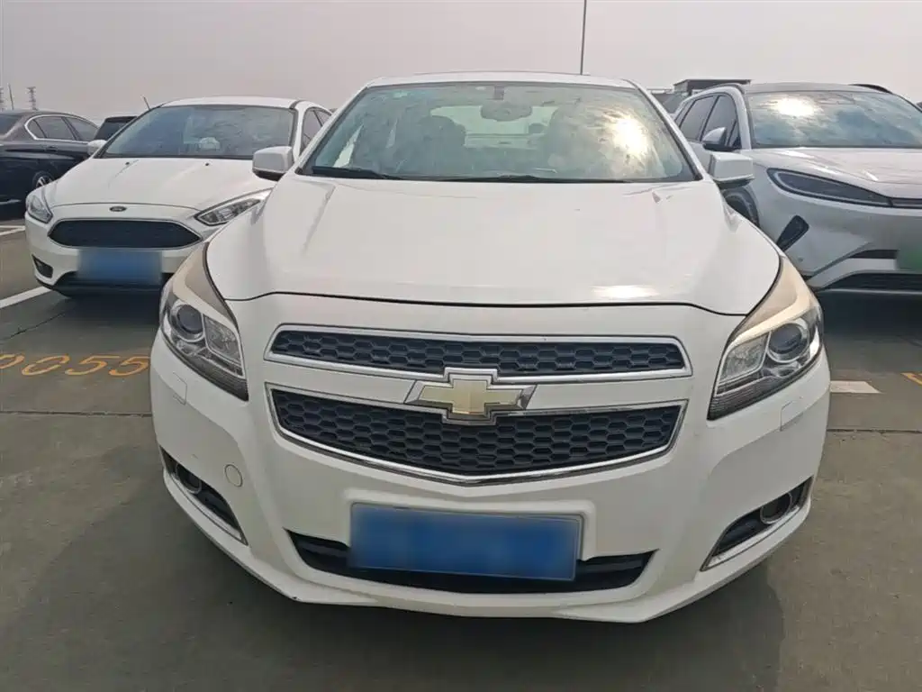 Chevrolet Malibu 2014 2.0L Automatic Luxury фото 3