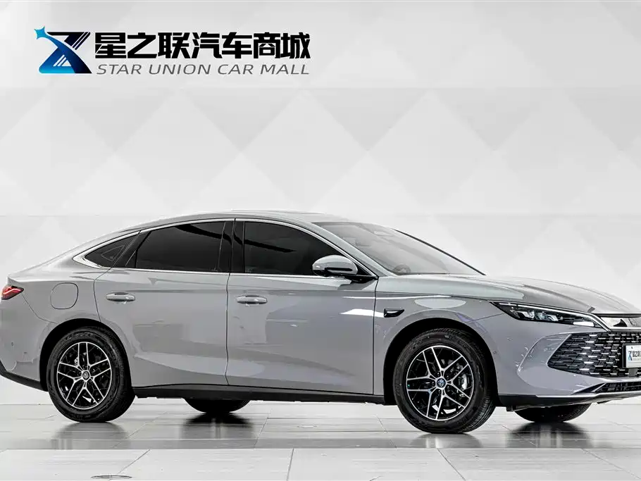 BYD Qin L 2026 2026 Model DM-i 210KM Superior Edition