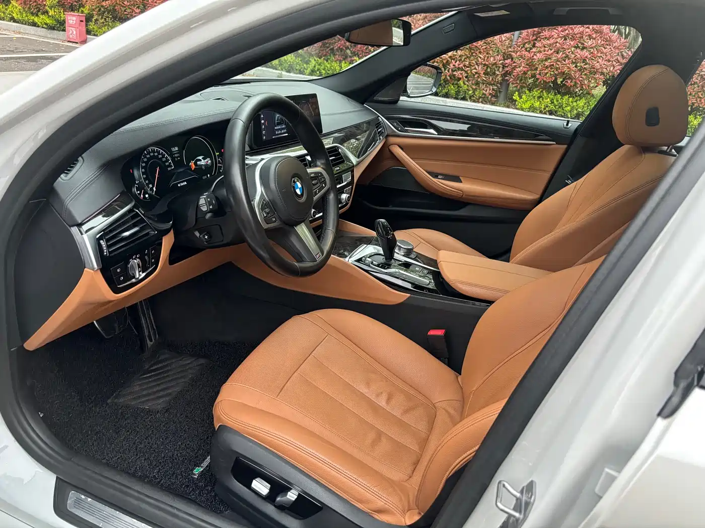 BMW 5 Series 2018 Facelift 530Li Exclusive M Sport Package фото 8