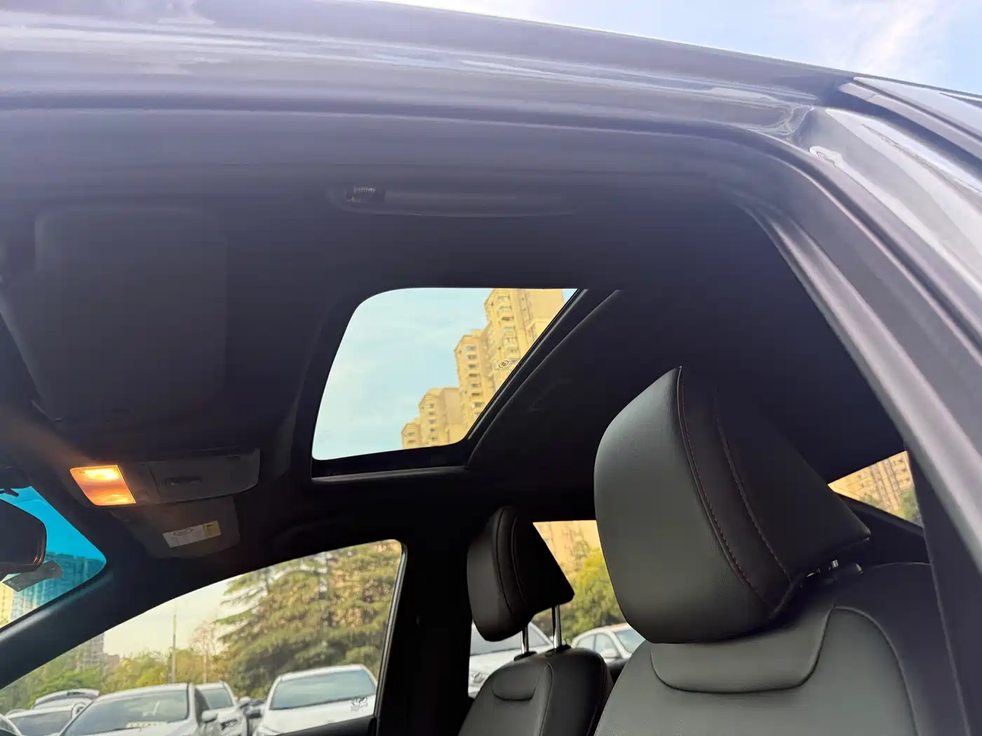 Chevrolet Monza 2019 RS 330T Auto Smooth Edition China VI фото 13