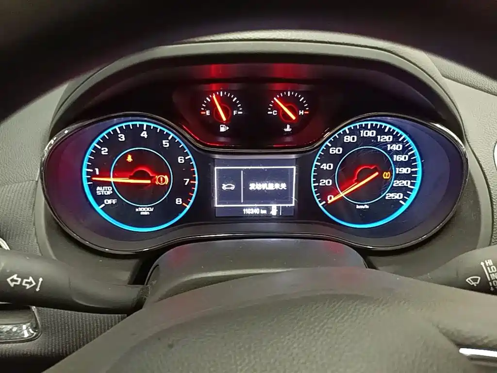 Chevrolet Cruze 2017 1.5L Manual Stylish фото 12