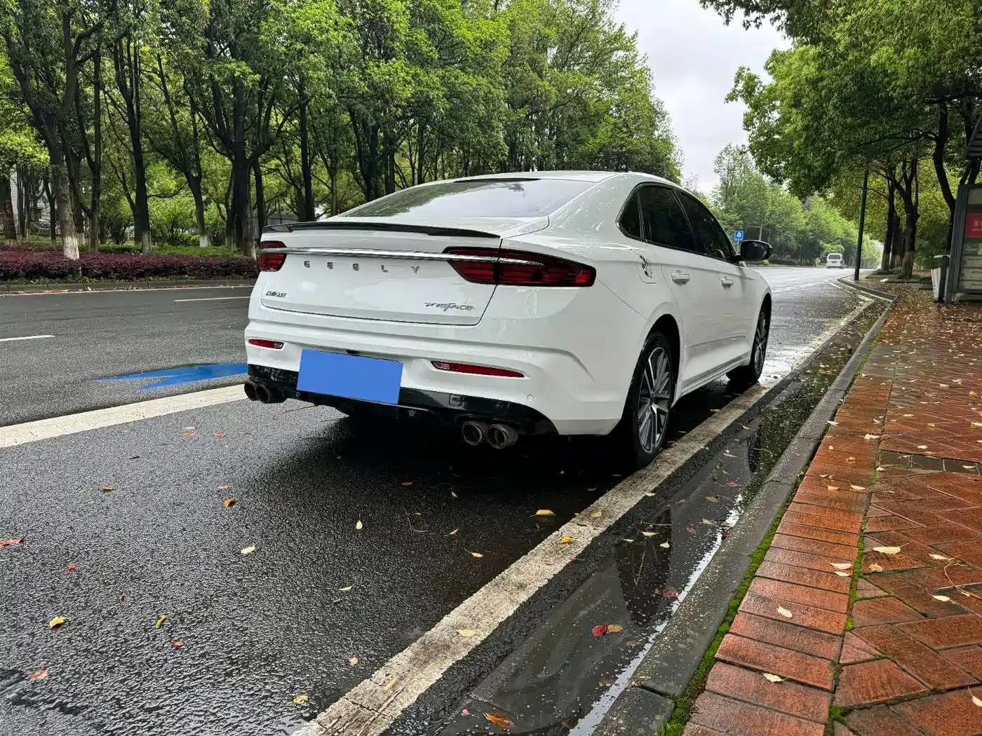 GEELY AUTOMOBILE XINGRUI