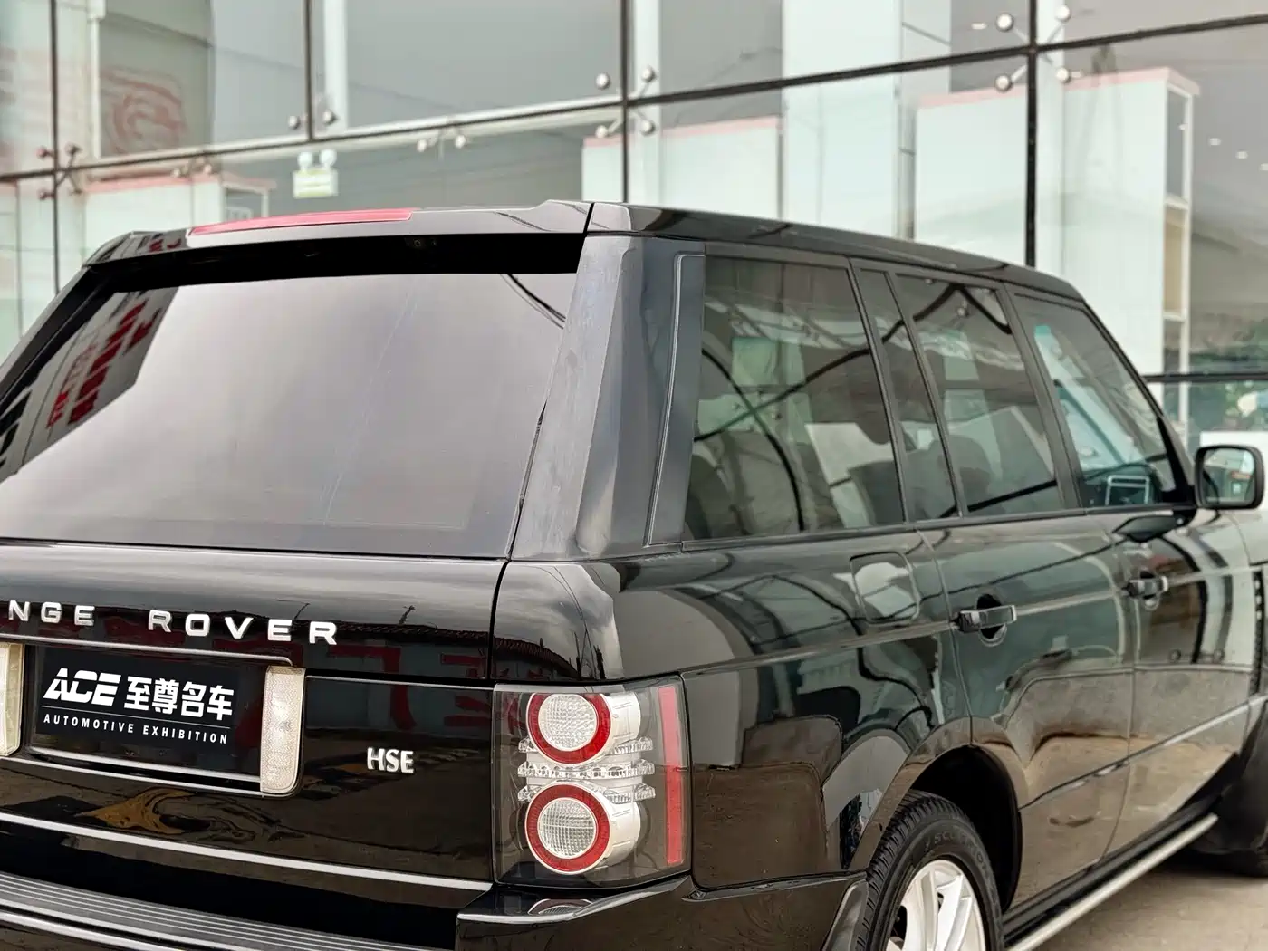 Land Rover Range Rover 2012 5.0 NA V8 фото 9