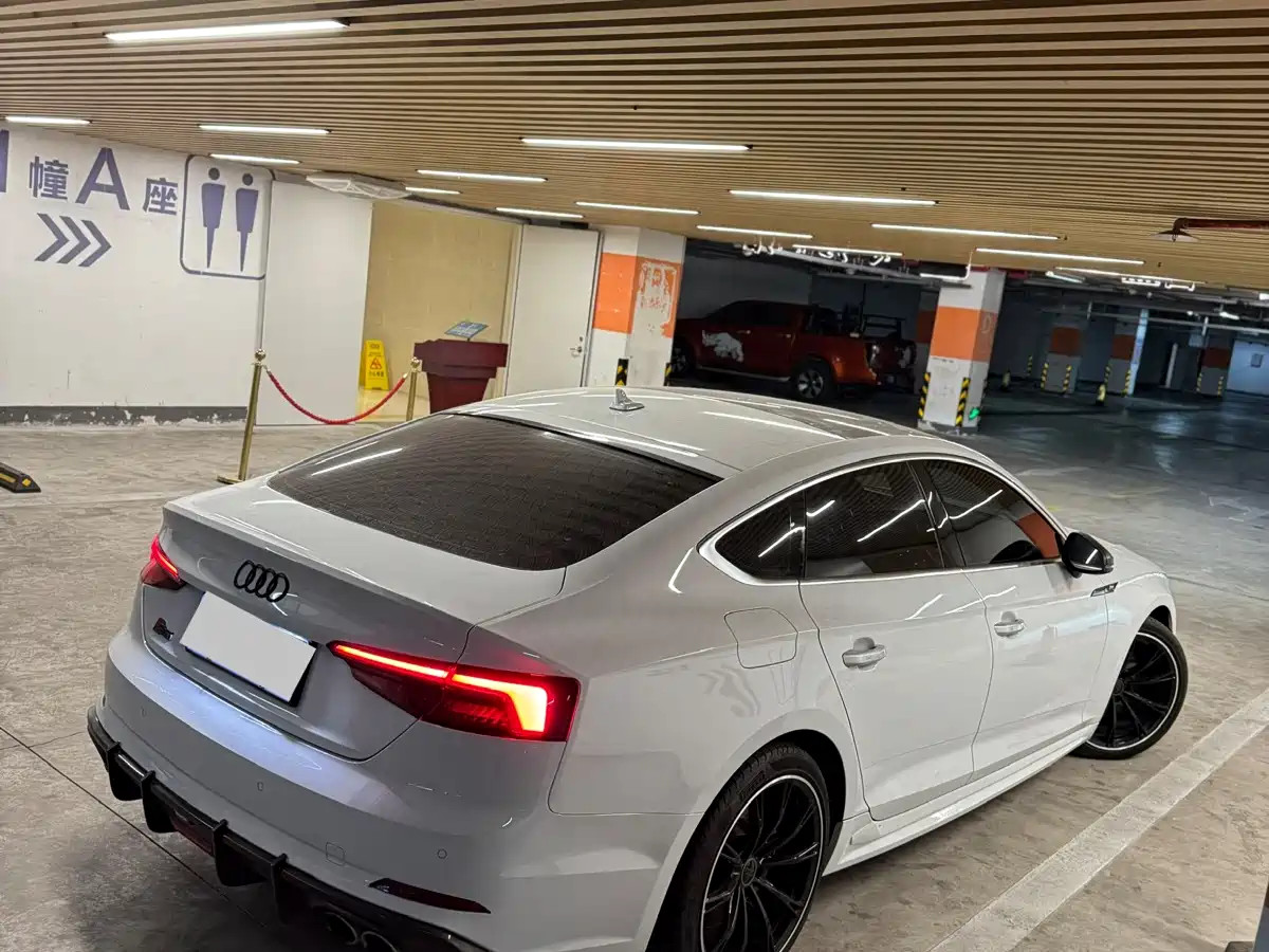 Audi A5 (Import) 2017 Sportback 45 TFSI Sport фото 10