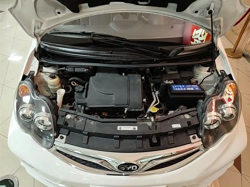 BYD F0 2015 1.0L AMT Xuan Cool Edition фото 16