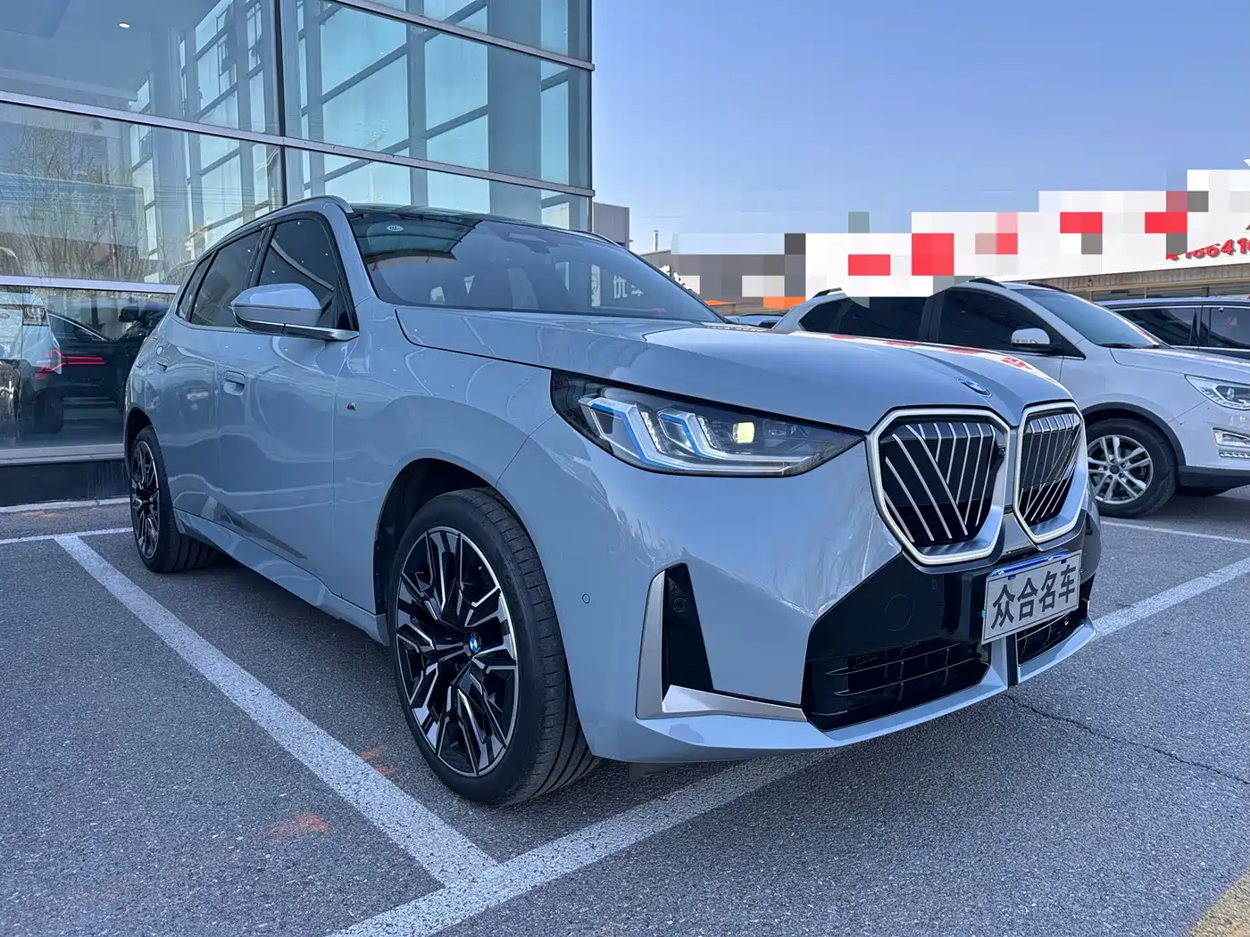 BMW X3 2025 xDrive30L Premium M Sport Package фото 3