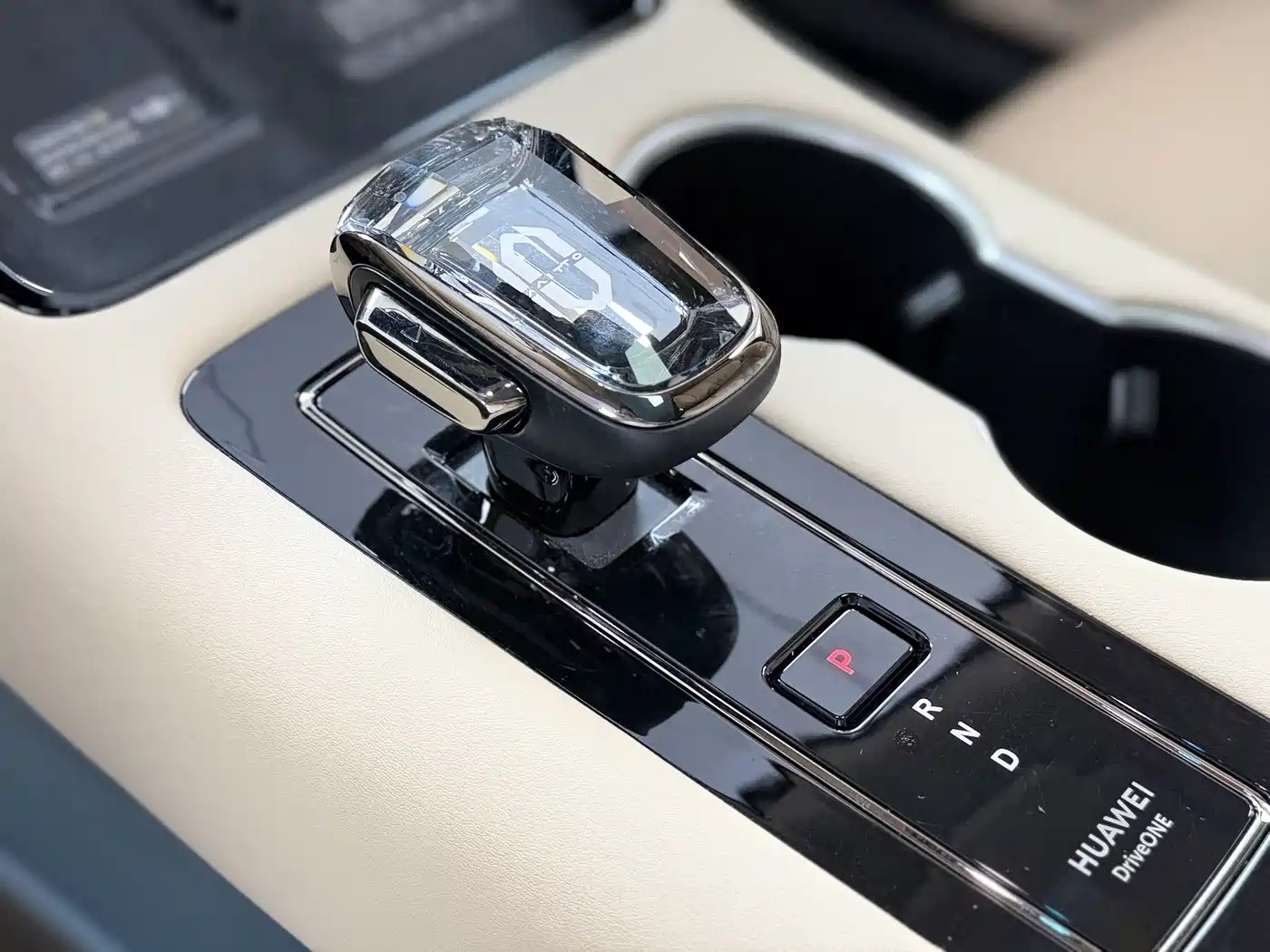 AITO Wenjie AITO M5 2024 Extended Range Max RS AWD Advanced Smart Driving Edition фото 20