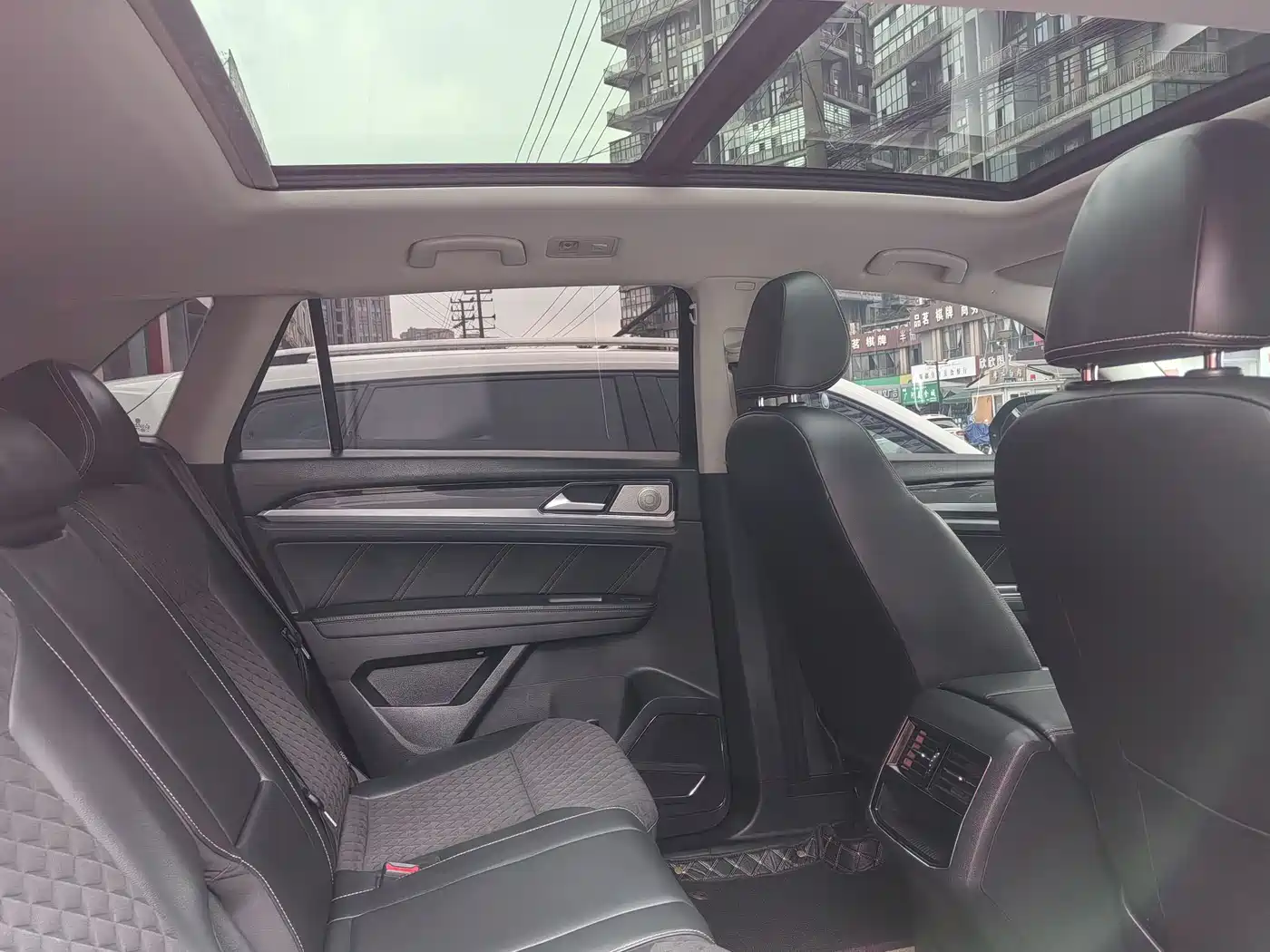 Volkswagen Teramont 2019 380TSI 4WD Comfort China V фото 8