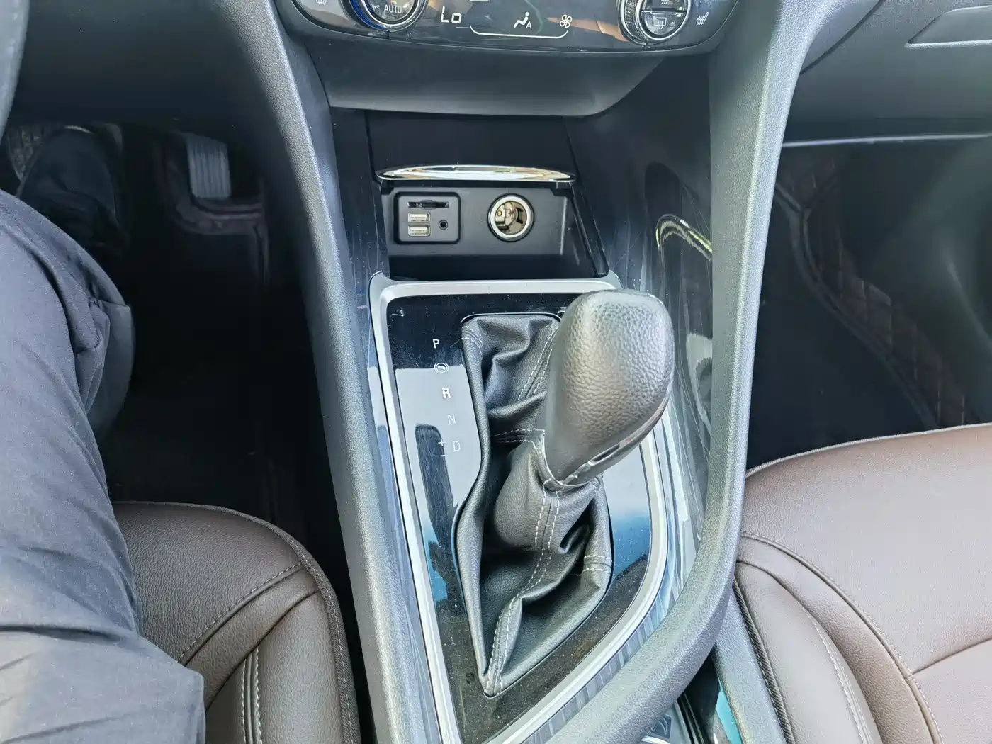 Buick GL6 2019 18T 6-seat Connected Luxury China VI фото 13