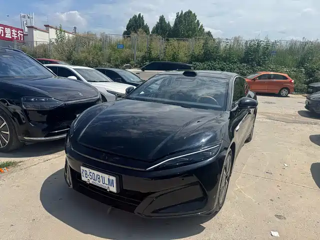 BYD Han L 2025