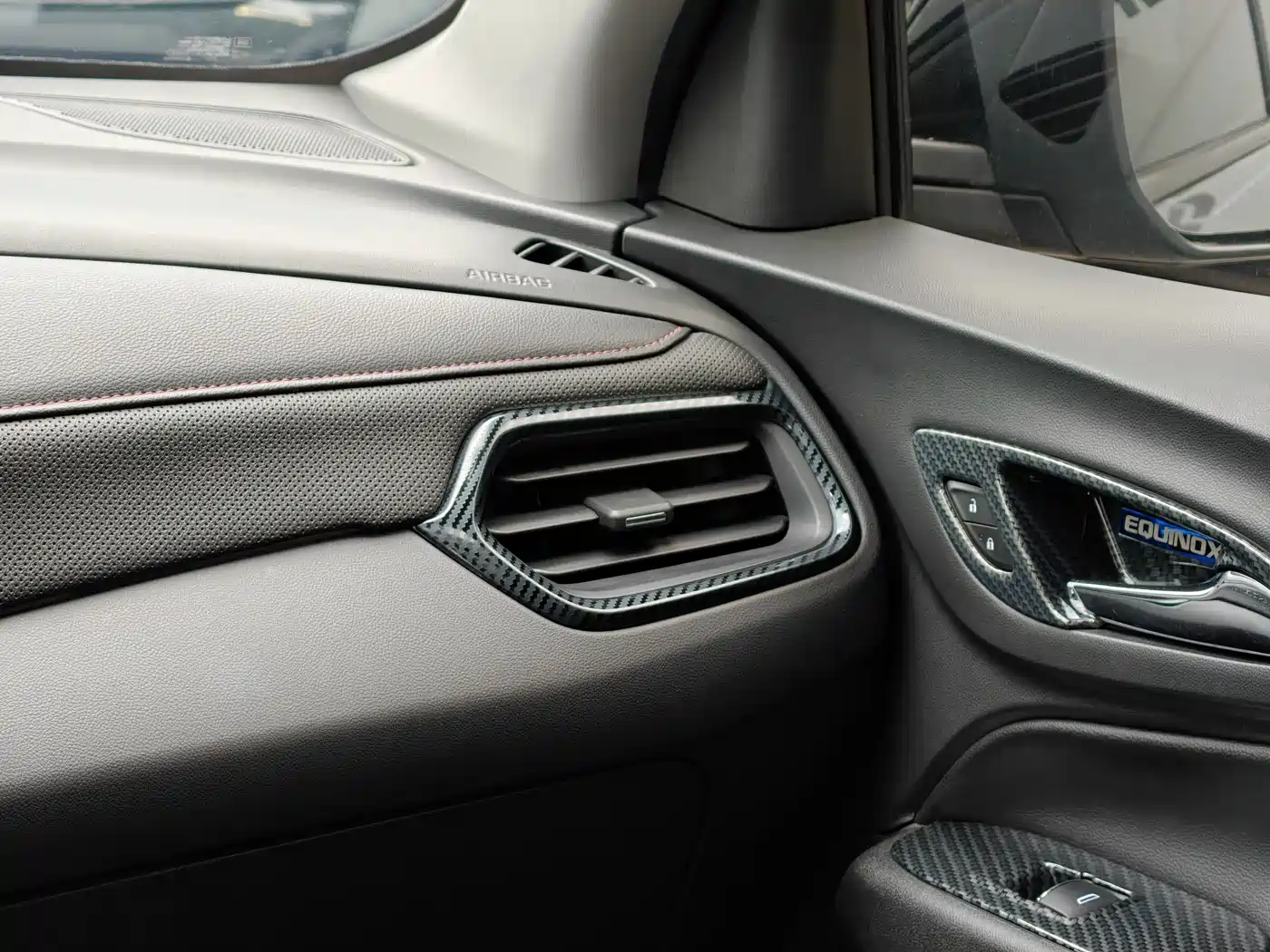 Chevrolet Equinox 2019 Redline 550T Auto 4WD Hanjie RS Edition (China VI) фото 12
