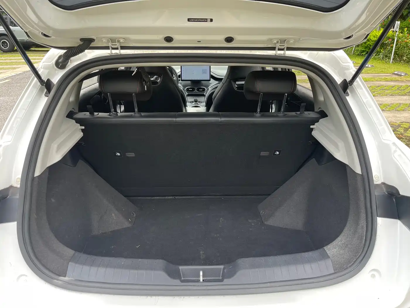 BYD e2 2023 2023 Luxury Model