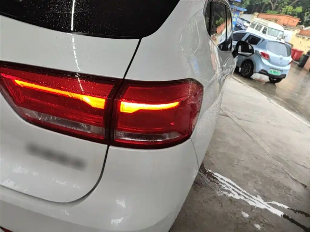 Haval F5 2018 1.5T i-Type фото 8