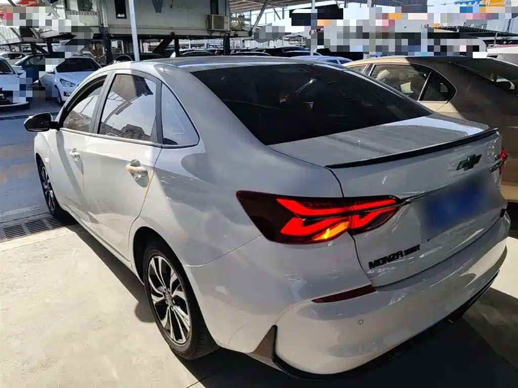 Chevrolet Monza 2022 Mild Hybrid RS 330T Automatic Comfort Edition фото 5