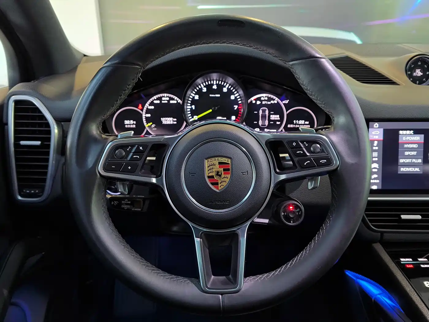 PORSCHE CAYENNE NEW ENERGY