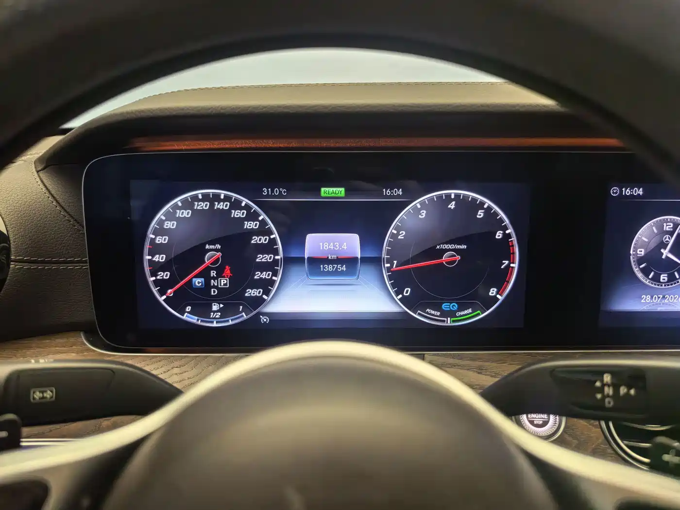 Mercedes-Benz E-Class, миниатюра 11
