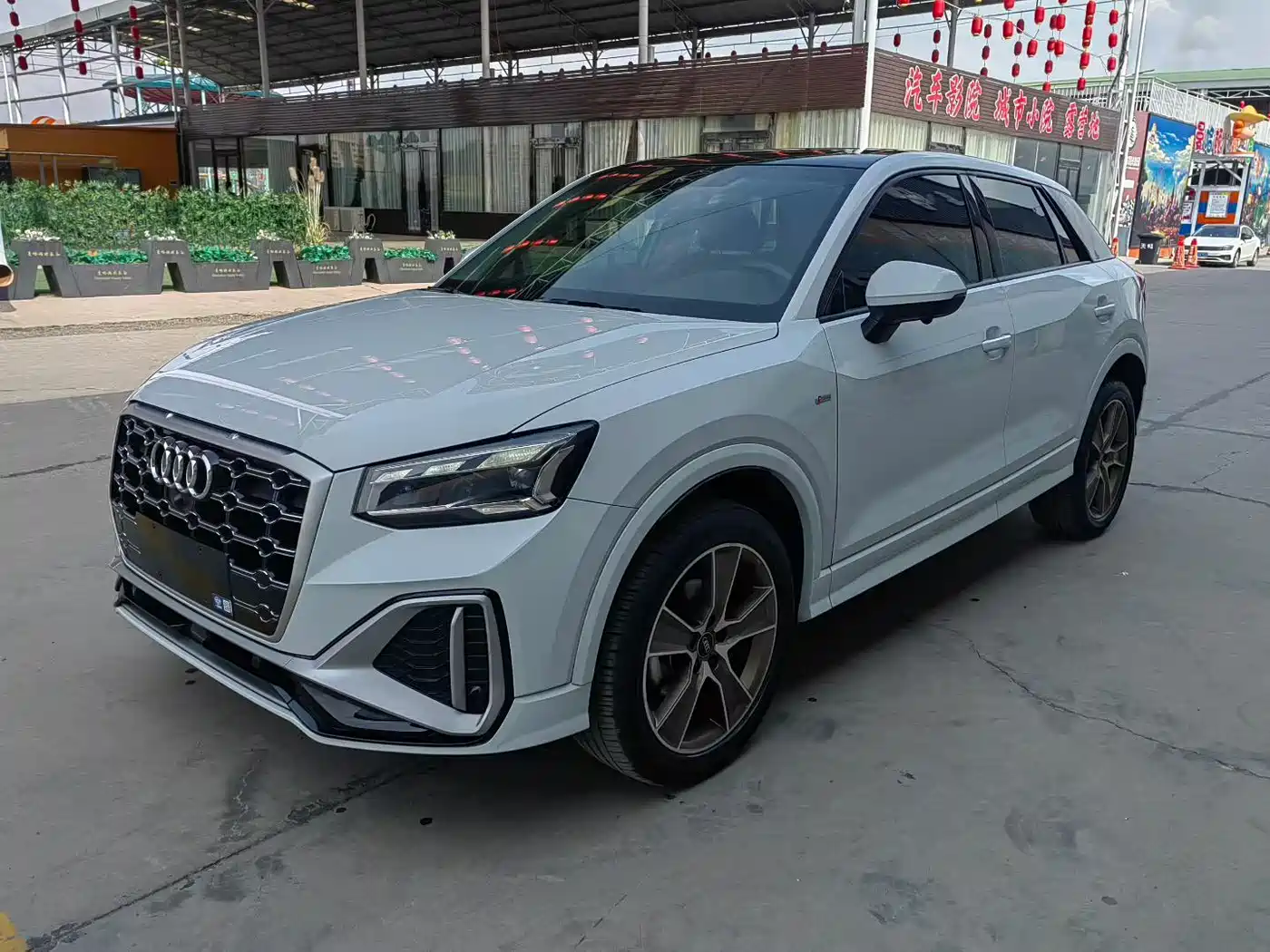 Audi Q2L 2022 35 TFSI Fashion Dynamic