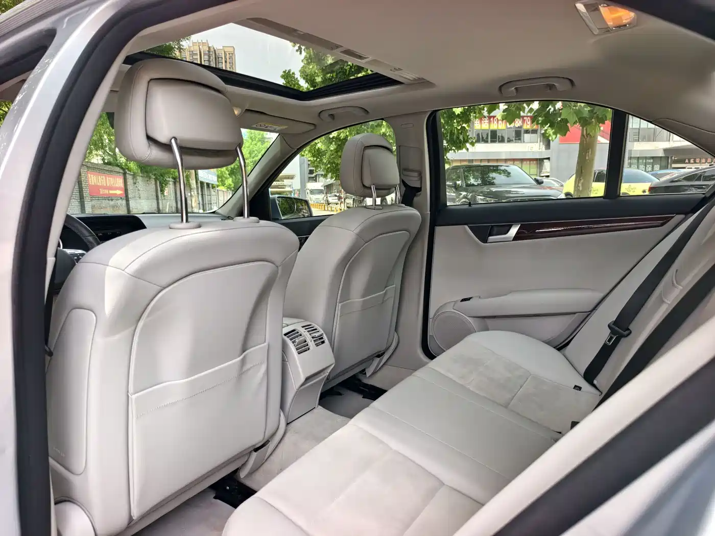 Mercedes-Benz C-Class 2013 C 260 Elegance Grand Edition фото 6