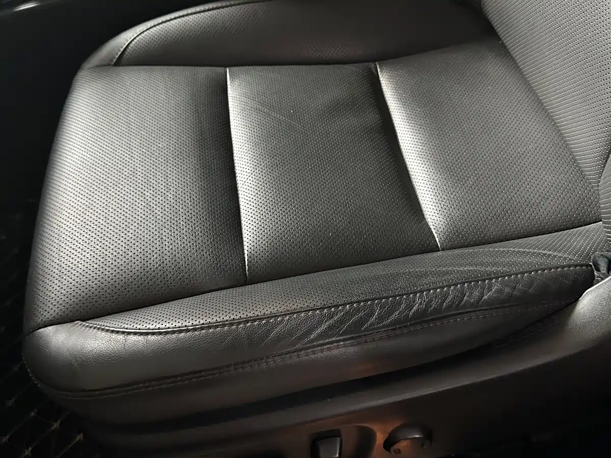 Toyota Highlander 2015 2.0T AWD Luxury Edition 7-seater фото 13
